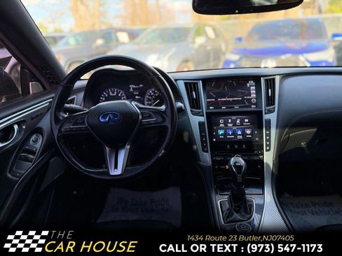 Used 2018 INFINITI Q60 3.0t Luxe w/ Sensory Package 3.0T Luxe AWD/4WD image 24