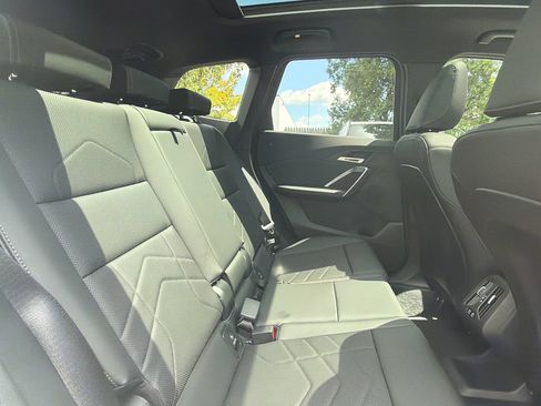 Used 2025 BMW X2 xDrive28i AWD/4WD image 30