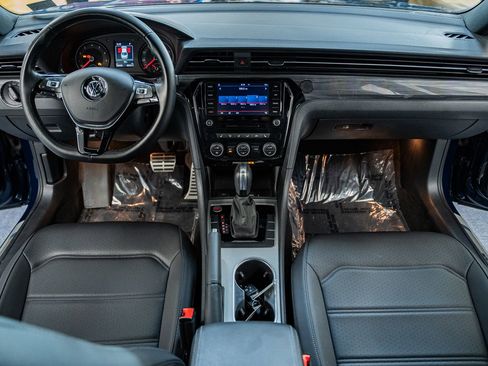 Used 2021 Volkswagen Passat 2.0T R-Line image 22