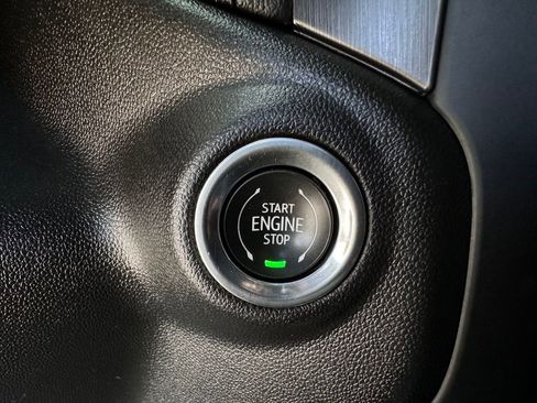 Used 2021 GMC Sierra 1500 AT4 w/ AT4 Value Package AWD/4WD image 37