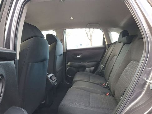 Certified 2023 Honda HR-V LX image 20