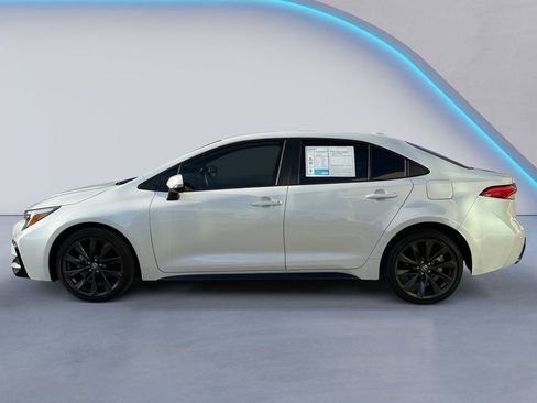 Used 2024 Toyota Corolla SE image 6