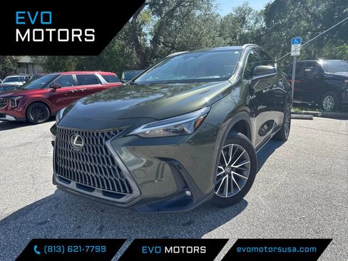 Used 2025 Lexus NX 250 FWD w/ Accessory Package (Z2) image 1