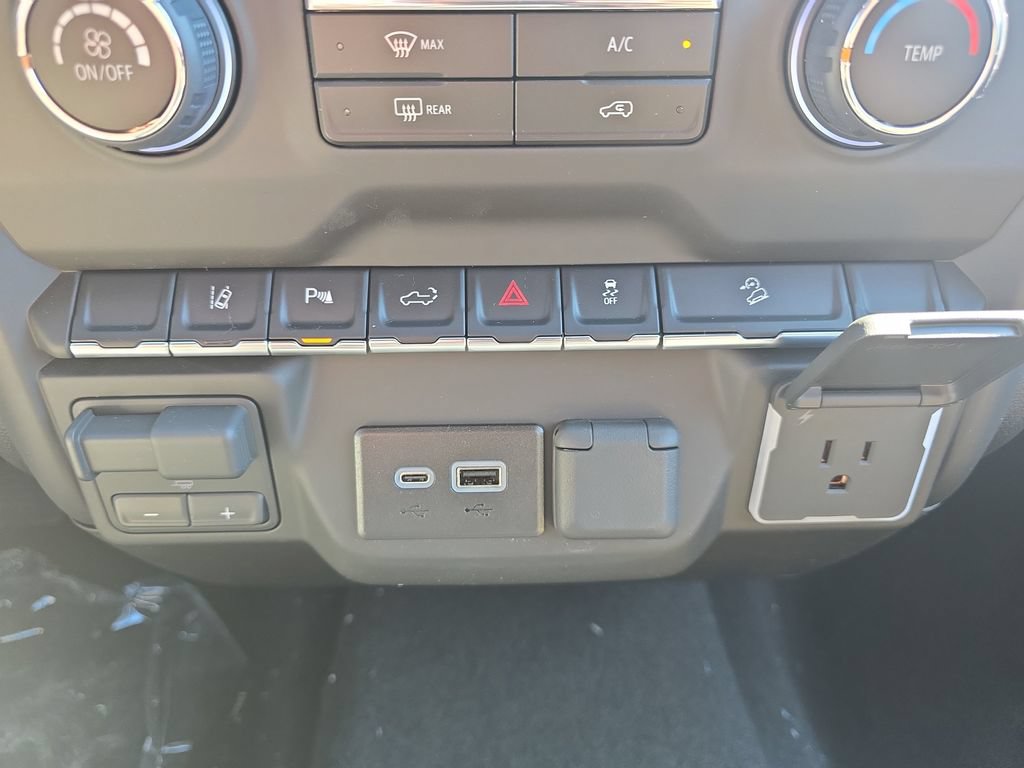 New 2026 Chevrolet Silverado 2500 Custom w/ Custom Value Package AWD/4WD image 34