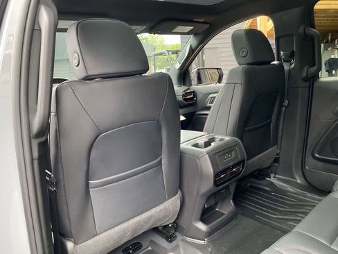 Used 2025 Chevrolet Silverado EV RST AWD/4WD image 15
