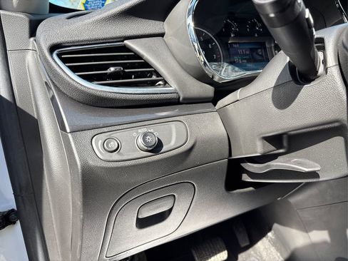 Used 2022 Buick Encore Preferred w/ Safety Package AWD/4WD image 32