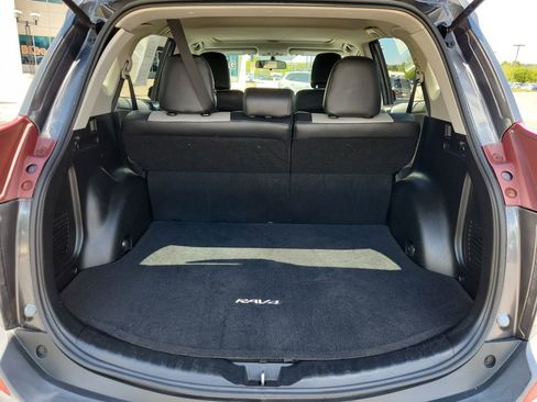 Used 2013 Toyota RAV4 XLE AWD/4WD image 14