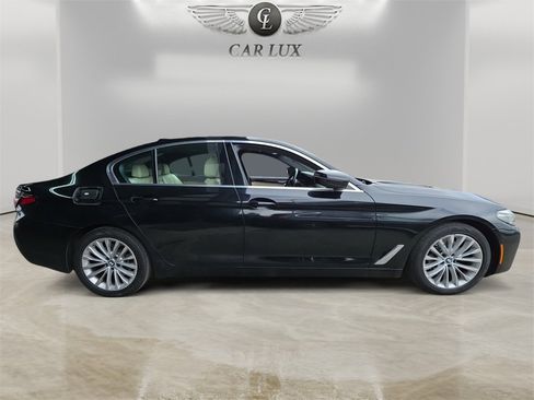 Used 2021 BMW 530i xDrive w/ Convenience Package image 6