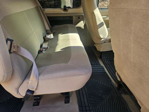 Used 2007 Ford E-350 and Econoline 350 XLT image 19