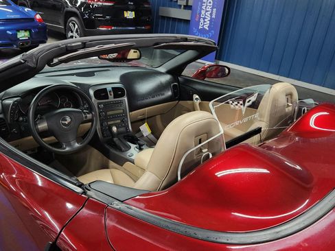 Used 2007 Chevrolet Corvette Convertible w/ Preferred Equipment Group image 50
