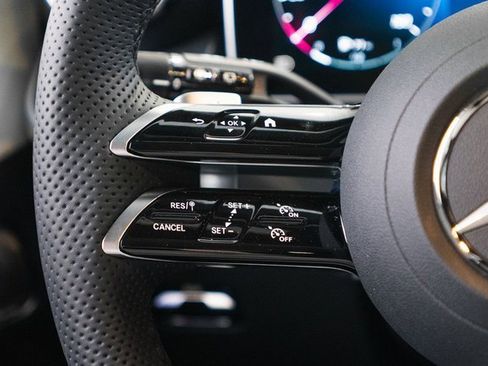 New 2026 Mercedes-Benz GLC 300 4MATIC image 16