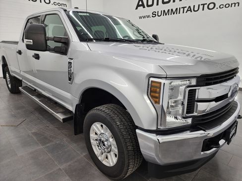 Used 2018 Ford F250 XLT image 2