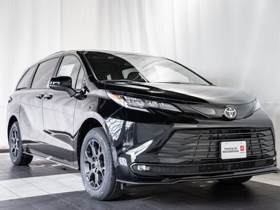 New 2026 Toyota Sienna XLE Woodland Edition