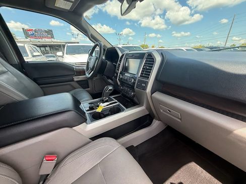 Used 2015 Ford F150 Lariat AWD/4WD image 22