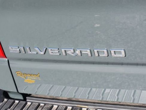 New 2025 Chevrolet Silverado 1500 LT image 17