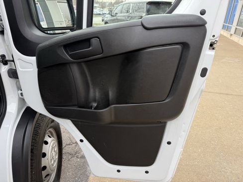 Used 2023 RAM ProMaster 2500 image 45