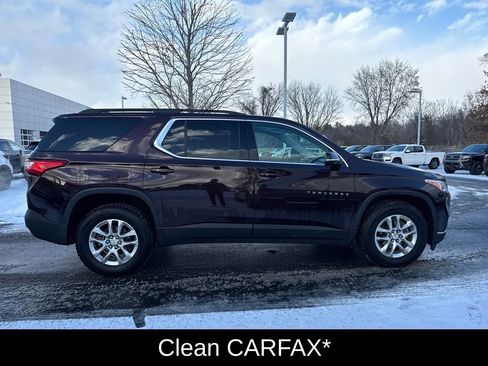 Used 2020 Chevrolet Traverse LT image 9