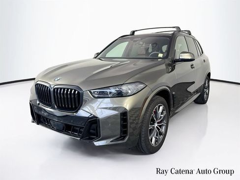 Used 2025 BMW X5 xDrive40i w/ M Sport Package AWD/4WD image 3