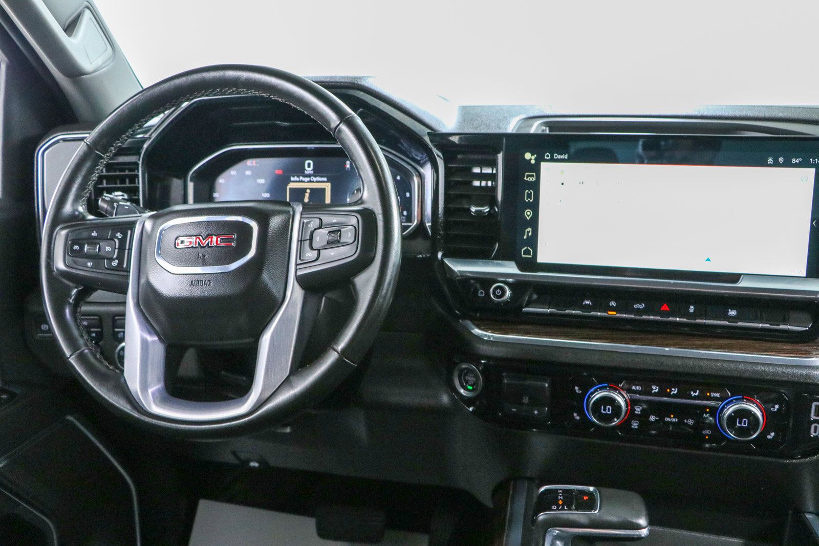 Used 2024 GMC Sierra 1500 Elevation AWD/4WD image 17