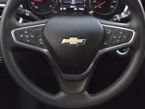 Used 2020 Chevrolet Equinox LT image 21