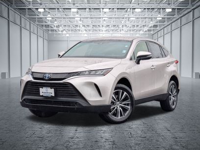 Used 2021 Toyota Venza LE