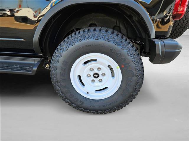 New 2026 Ford Bronco Heritage Edition AWD/4WD image 10