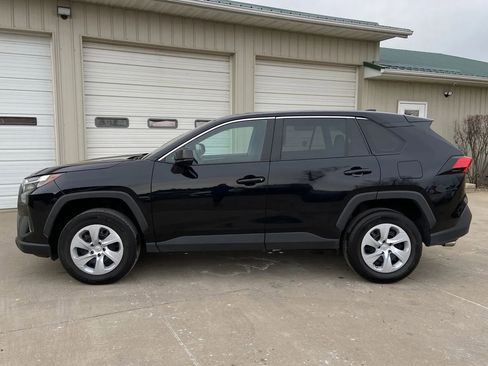 Used 2024 Toyota RAV4 LE image 4