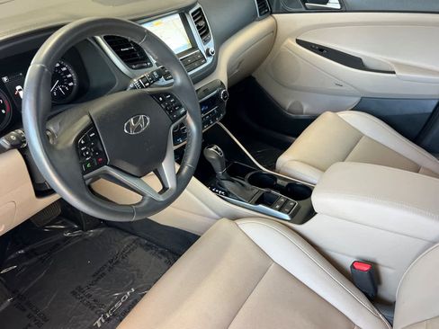 Used 2018 Hyundai Tucson Limited w/ Ultimate Package 02 AWD/4WD image 11