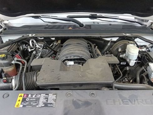 Used 2020 Chevrolet Suburban Premier RWD image 41