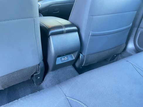 Used 2025 Nissan Altima 2.5 SV image 23