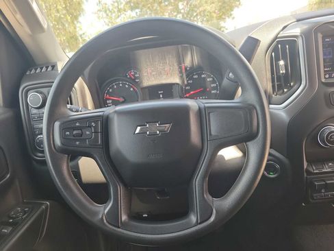 Used 2025 Chevrolet Silverado 1500 Custom Trail Boss w/ LPO, Dark Essentials Package AWD/4WD image 19