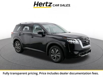 Used 2025 Nissan Pathfinder SV