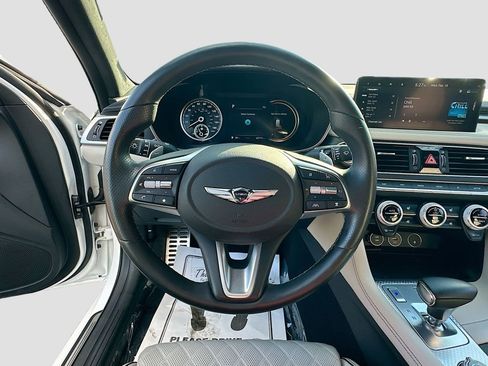 Used 2023 Genesis G70 3.3T w/ Sport Prestige Package image 11