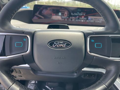 New 2026 Ford Expedition Platinum AWD/4WD image 16