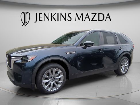 New 2026 MAZDA CX-90 Plug-In Hybrid w/ Preferred image 8