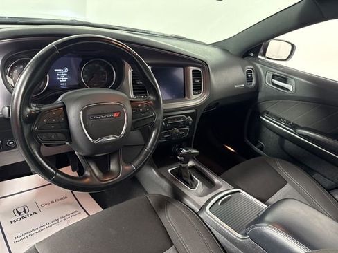 Used 2023 Dodge Charger SXT image 15