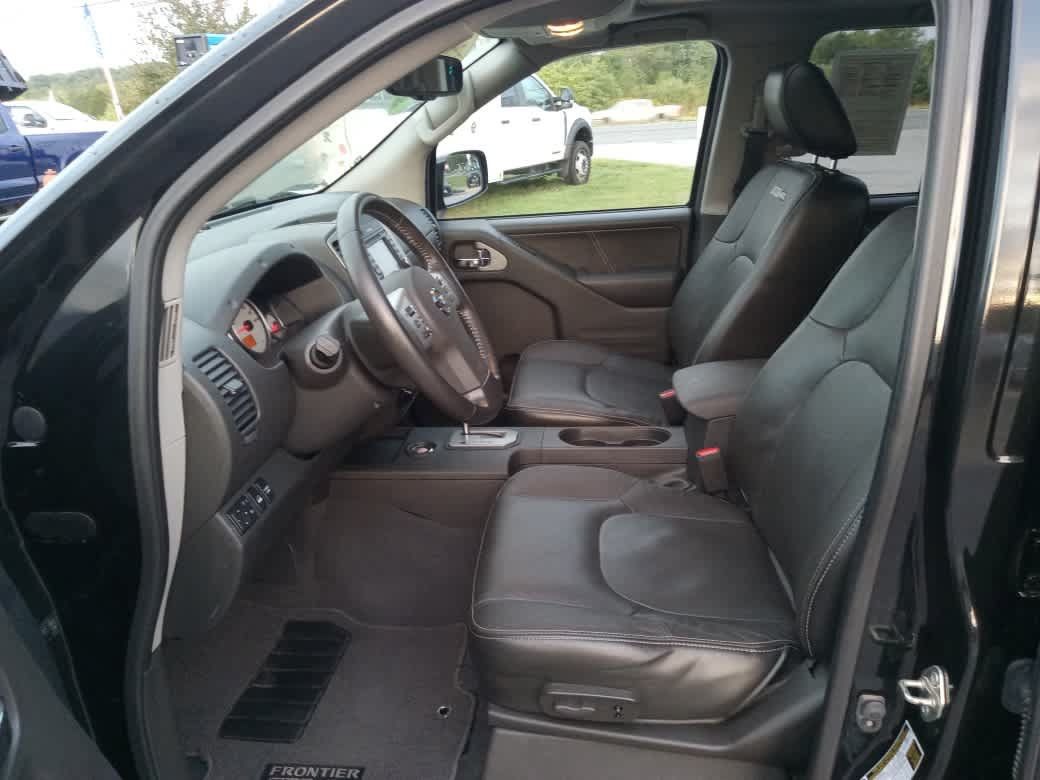 Used 2020 Nissan Frontier PRO-4X AWD/4WD image 15