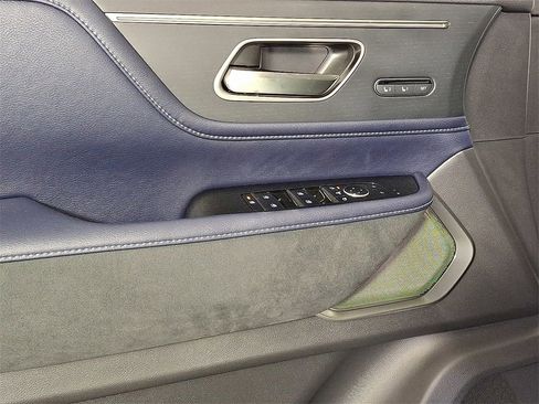 New 2026 INFINITI QX80 4WD image 10