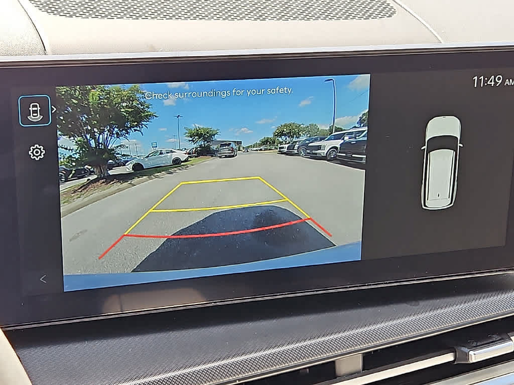 Used 2026 Hyundai Santa Fe SEL FWD image 17
