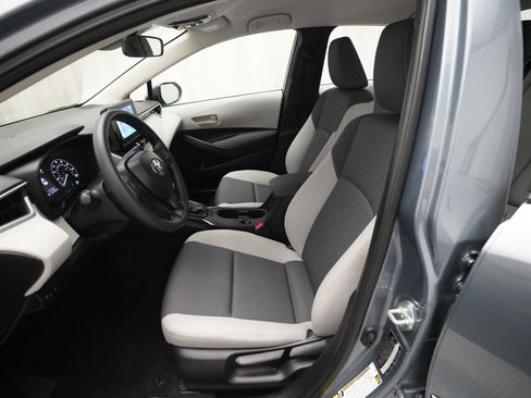 Used 2024 Toyota Corolla LE FWD image 7