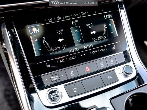 Used 2023 Audi Q7 3.0T Premium Plus AWD/4WD image 29
