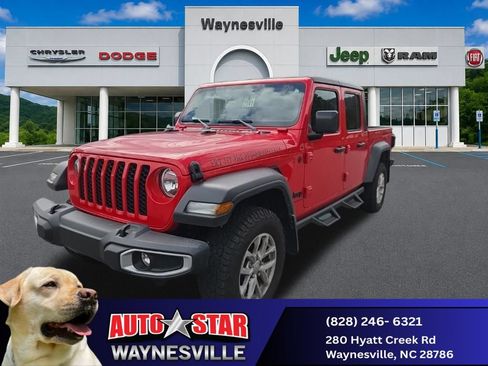 Used 2023 Jeep Gladiator Sport AWD/4WD image 1