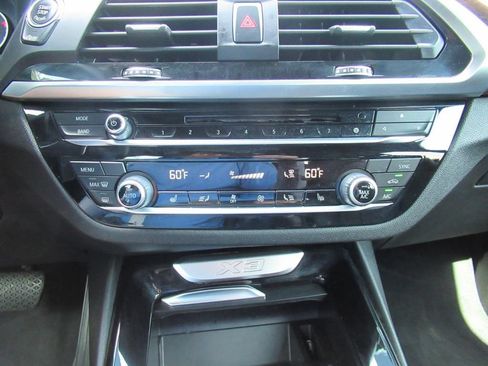 Used 2018 BMW X3 xDrive30i AWD/4WD image 27
