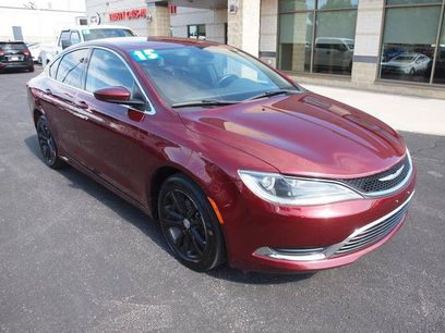 Used 2015 Chrysler 200 Limited w/ Convenience Group