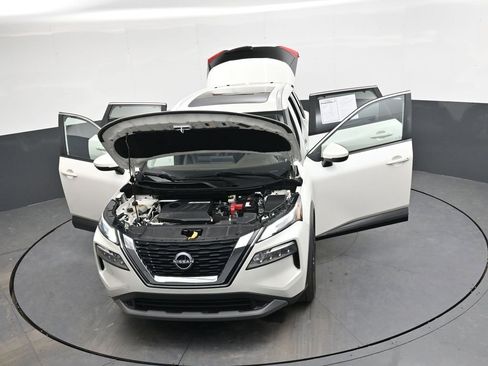 Used 2023 Nissan Rogue SV w/ SV Premium Package image 44