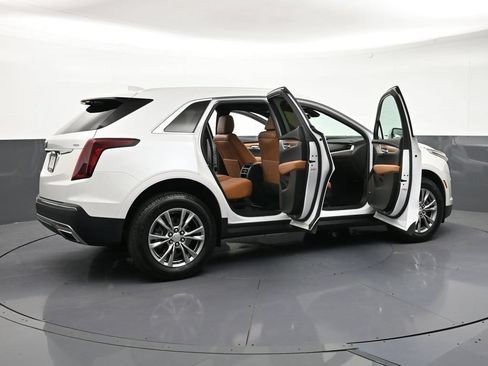 Used 2023 Cadillac XT5 Premium Luxury AWD/4WD image 32