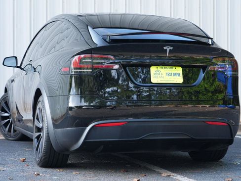 Used 2023 Tesla Model X AWD/4WD image 5