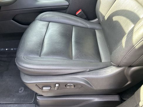 Used 2023 Chevrolet Tahoe LT image 19