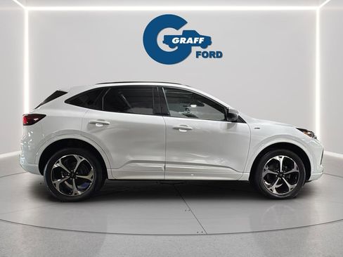 Used 2023 Ford Escape ST-Line Select w/ Tech Pack #2 image 6