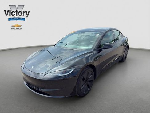 Used 2025 Tesla Model 3 Long Range RWD image 3